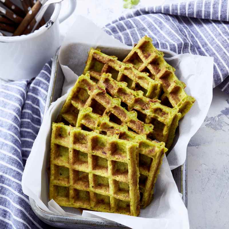 Tomaten-Kräuter-Waffeln