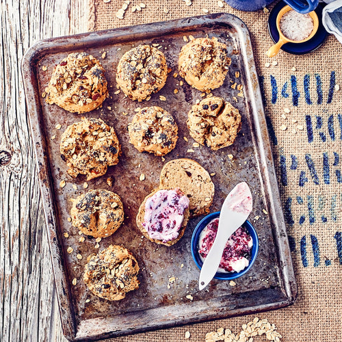 Müsli-Brötchen